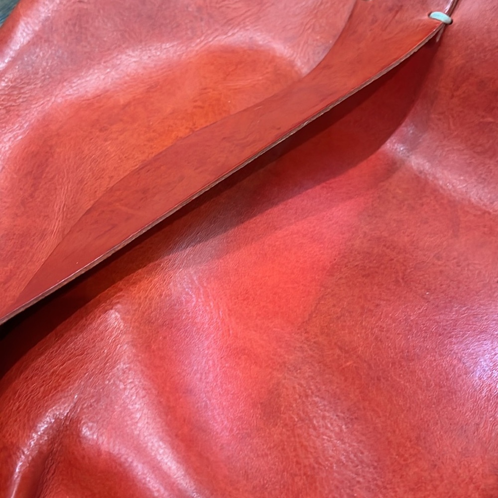 Red Leather Tote Bag - Picture 4 of 9